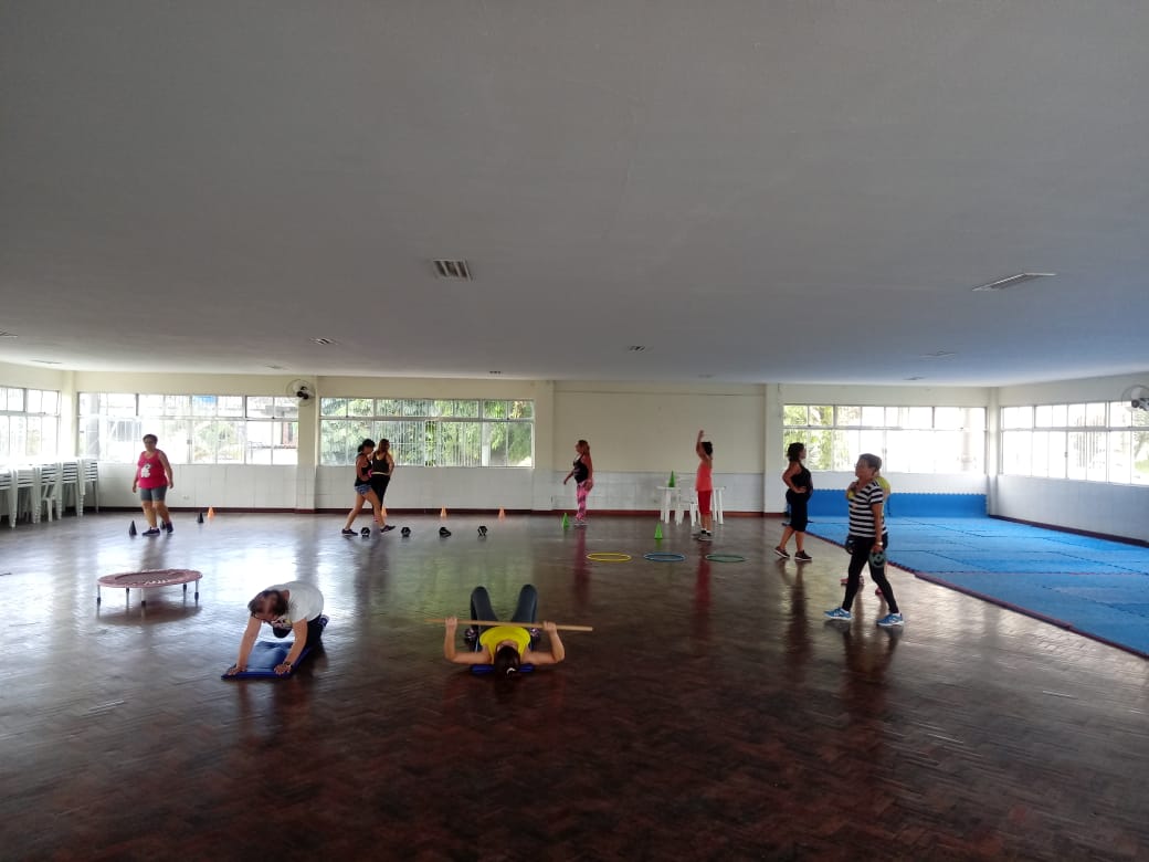 Ginástica e circuito